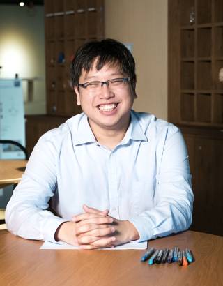 04 Joe Tan