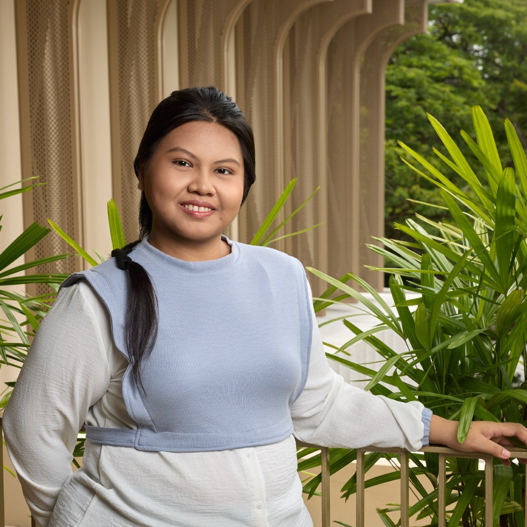 Teaching communities to fish