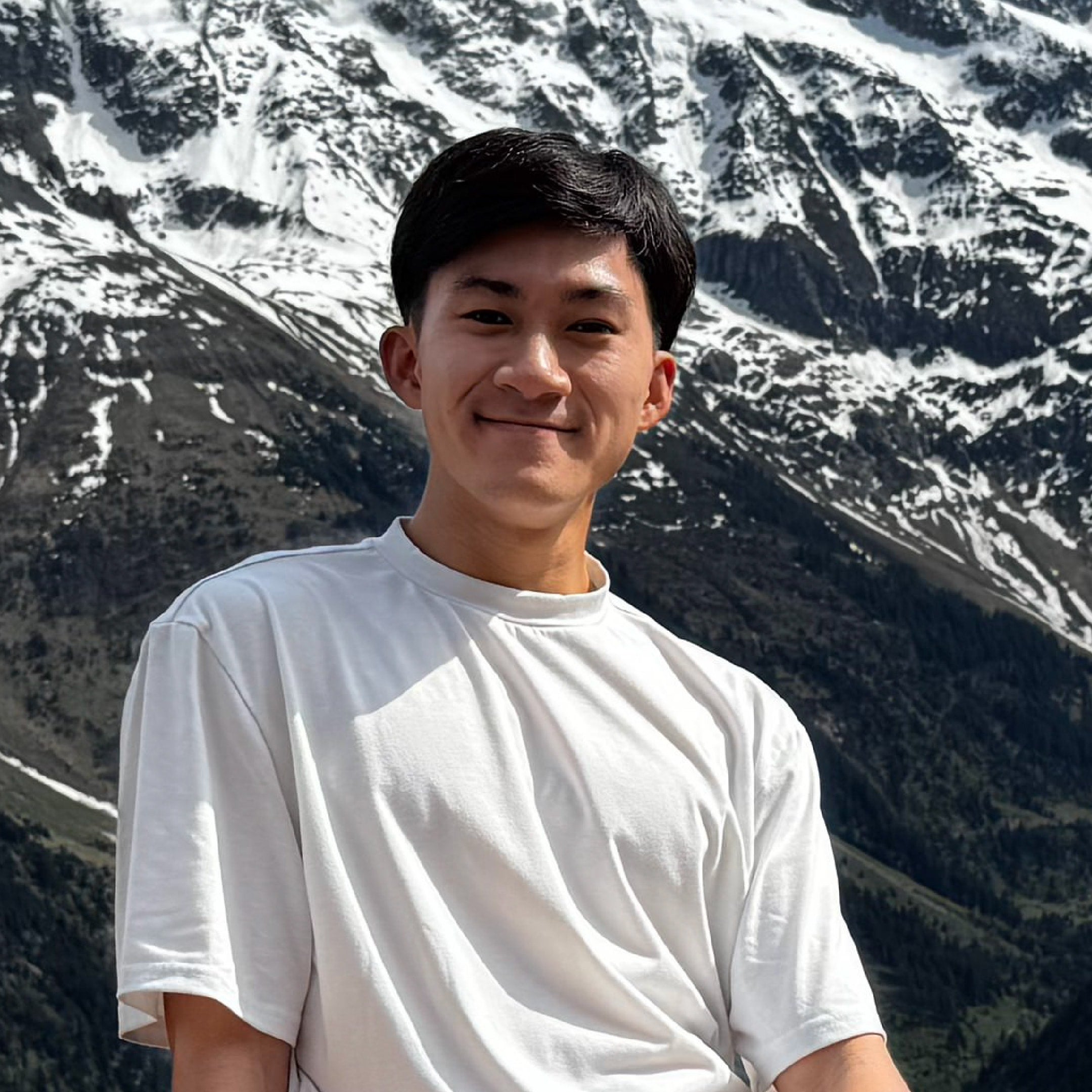 Mr Axel Yeoh
